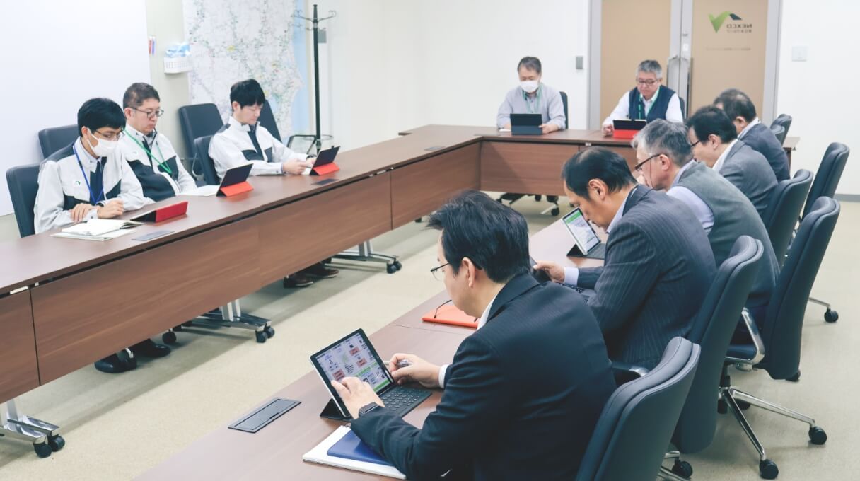 開発・審議 [仕事風景]